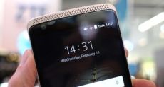 ZTE Axon Elite: video review - why the device will not dominate