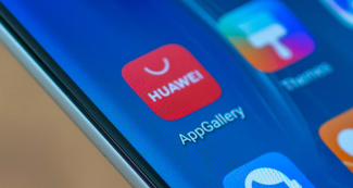 Huawei AppGallery stopped working with MIR cards and was stripped of a number of Russian banking applications