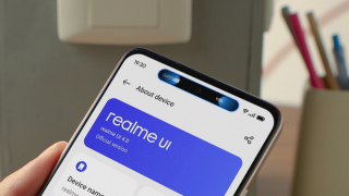 Realme показала свый аналог Dynamic Island з iPhone 14 Pro