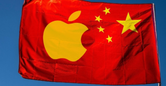 Цензура, слежка и кротость: цена успеха Apple в Китае