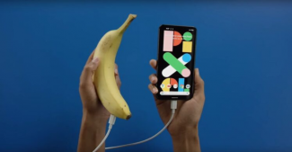 Google пытается убедить перейти на Pixel при помощи…банана