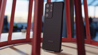 Акційна ціна на Samsung Galaxy S21 Ultra: стильний та строгий дизайн з флагманськими характеристиками всього за 15 013