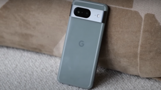 Google Pixel 8 – встигніть придбати найкращий серед Android-флагманів за 16 371