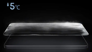 Захисна плівка Redmi K60 Ultra запобігає перегріванню смартфона на сонці