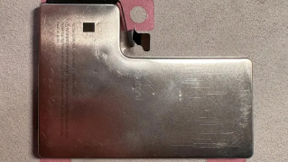 Apple спасает iPhone 16 от нагрева с помощью графена и металлического корпуса батареи